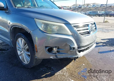 2009 Volkswagen Tiguan Sel z USA, uszkodzony, nr VIN WVGBV75N79W529331